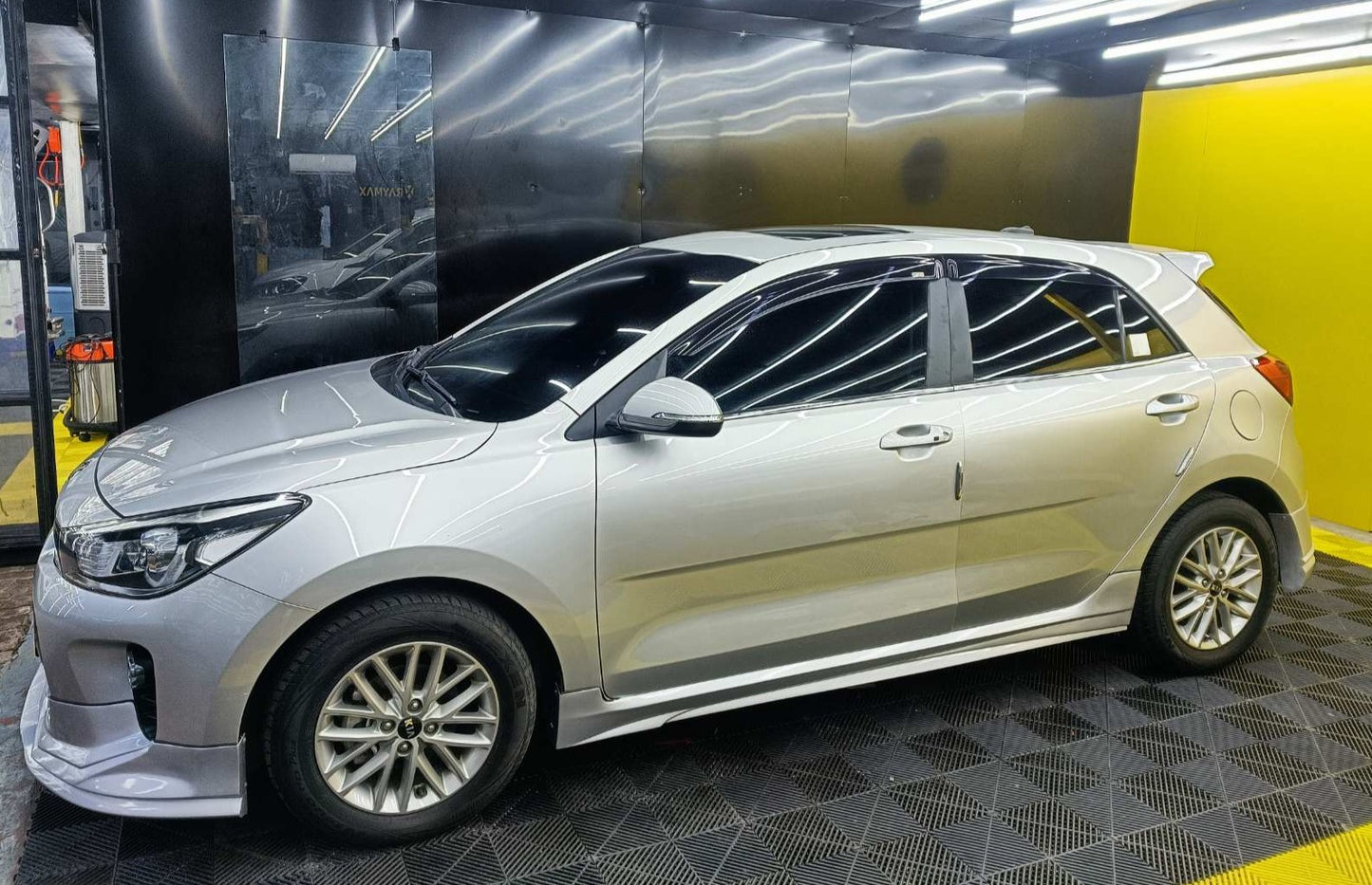 BODY KIT (THAI) 2 SIDE