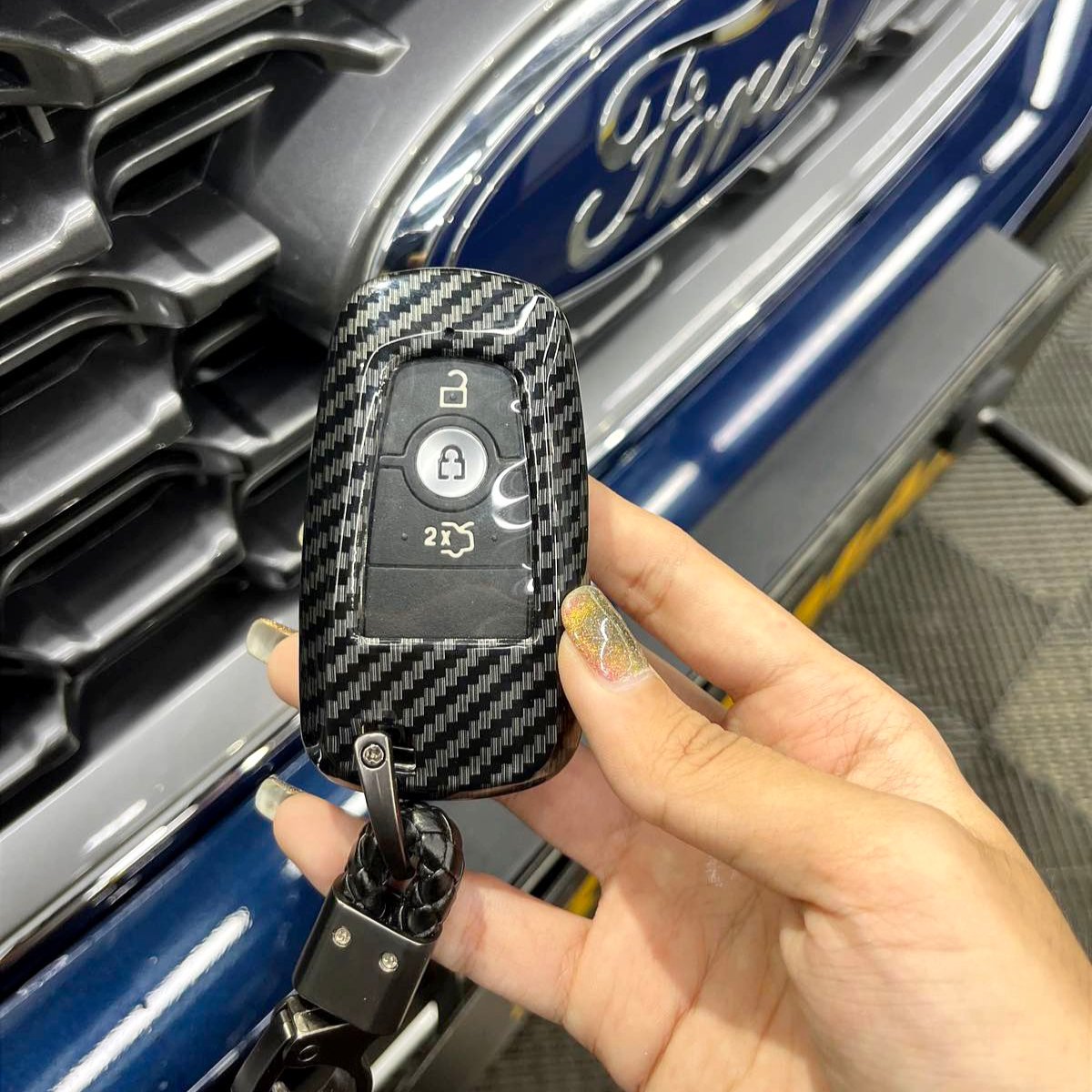 CARBON FIBER KEY (BLACK) FORD RANGER DC XL (19~20)