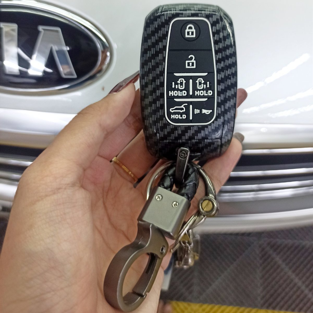 CARBON FIBER KEY (BLACK) KIA CARNIVAL/ SEDONA (16~20)