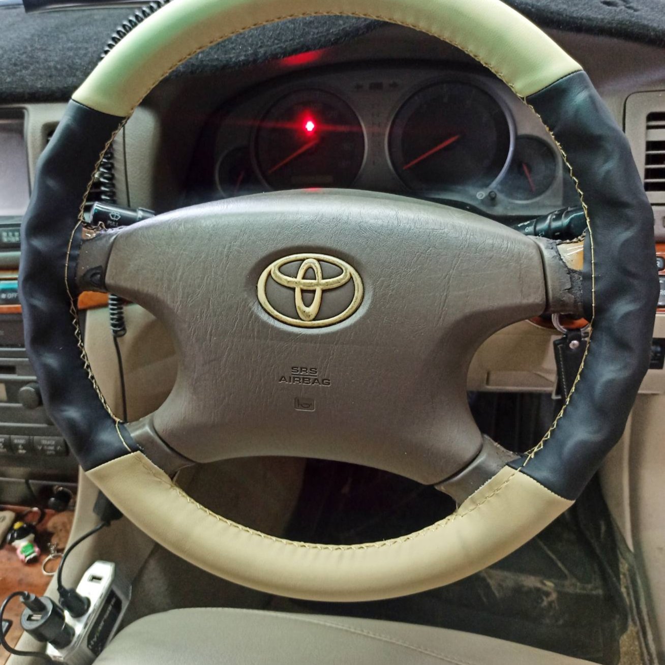 HAND_SEW_STEERING_COVER_TWO_SHAPE_MIX_COLOR