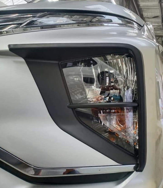 HEAD LAMP COVER (1)SET=(2)PCS (BLACK) MITSUBISHI XPANDER (19~20)