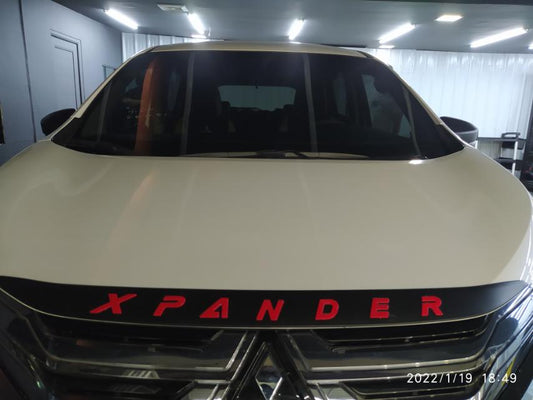 HOOD LID LOGO(BLACK + RED) MITSUBISHI XPANDER (19~20)