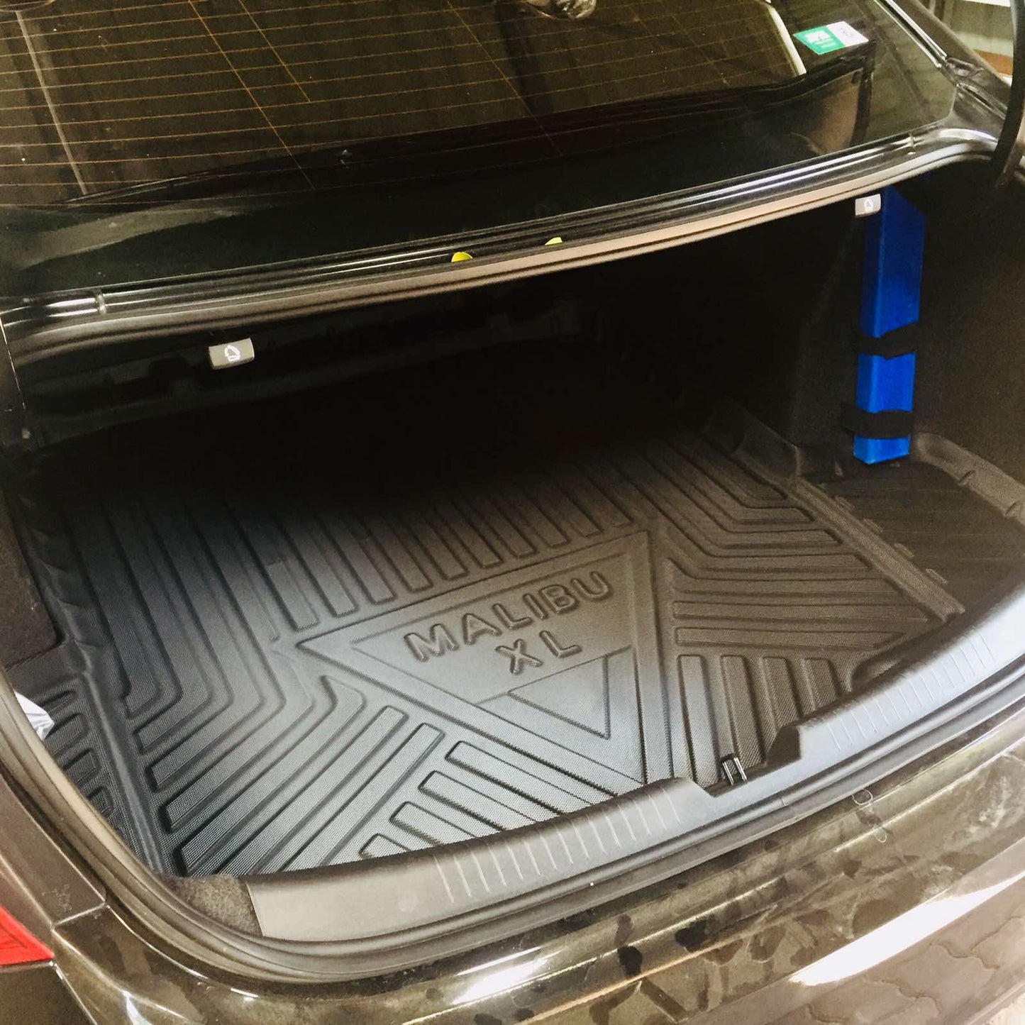 (HQ) TPE TRUNK MAT (BLACK) CHEV MALIBU (19~20)