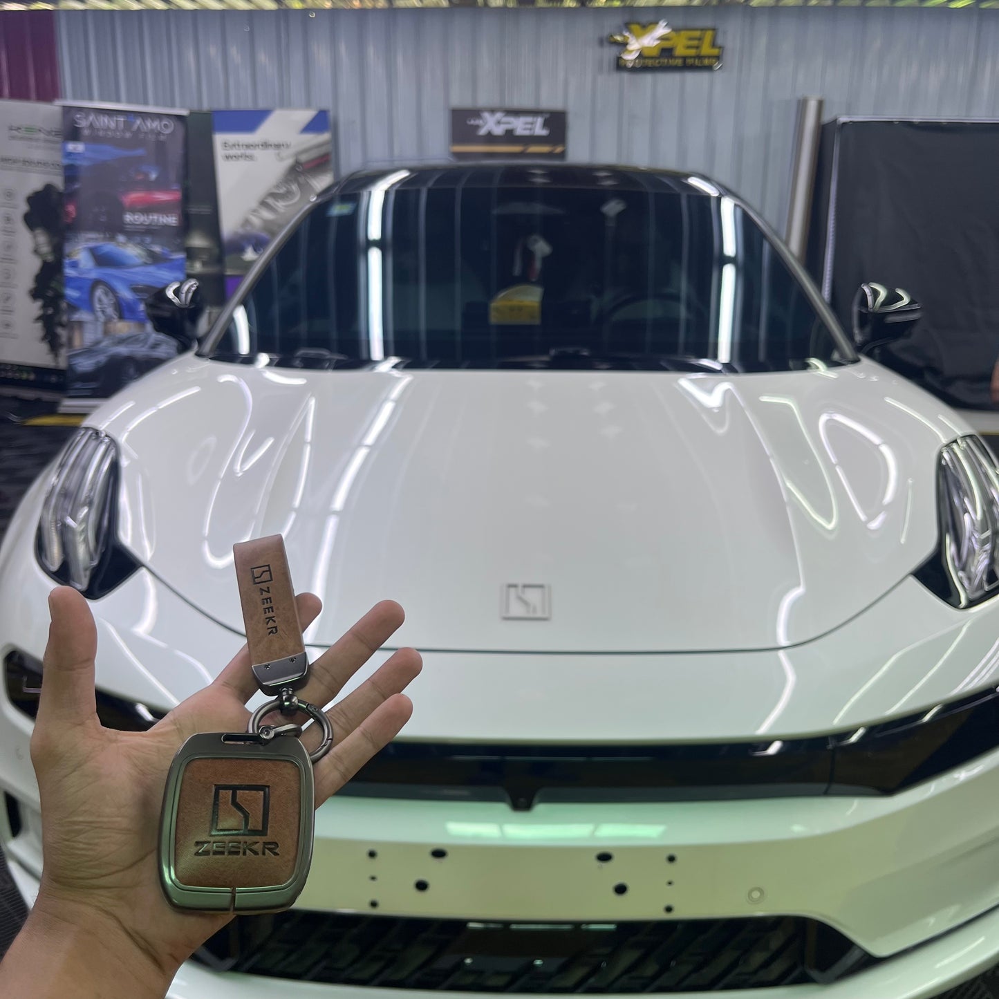 METAL KEY COVER (BROWN) ZEEKR UNI EV