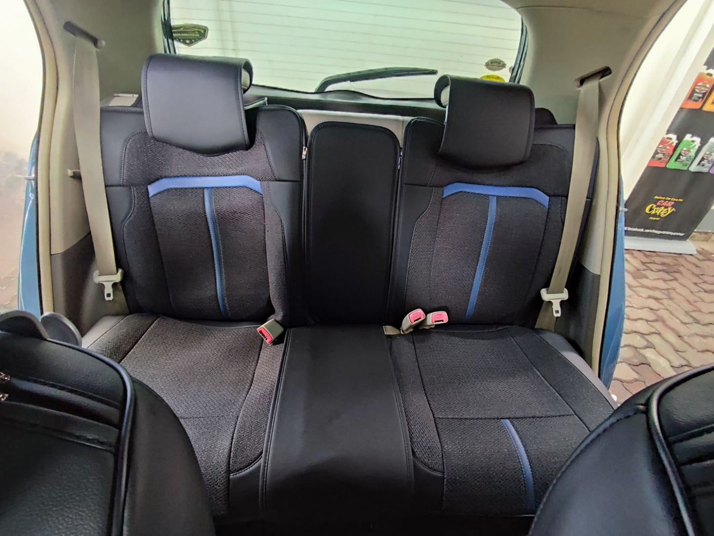 RAYMAX LUXURY SEAT COVER (H-2021-7) (1) SET (BLACK + BLACK + BLUE)
