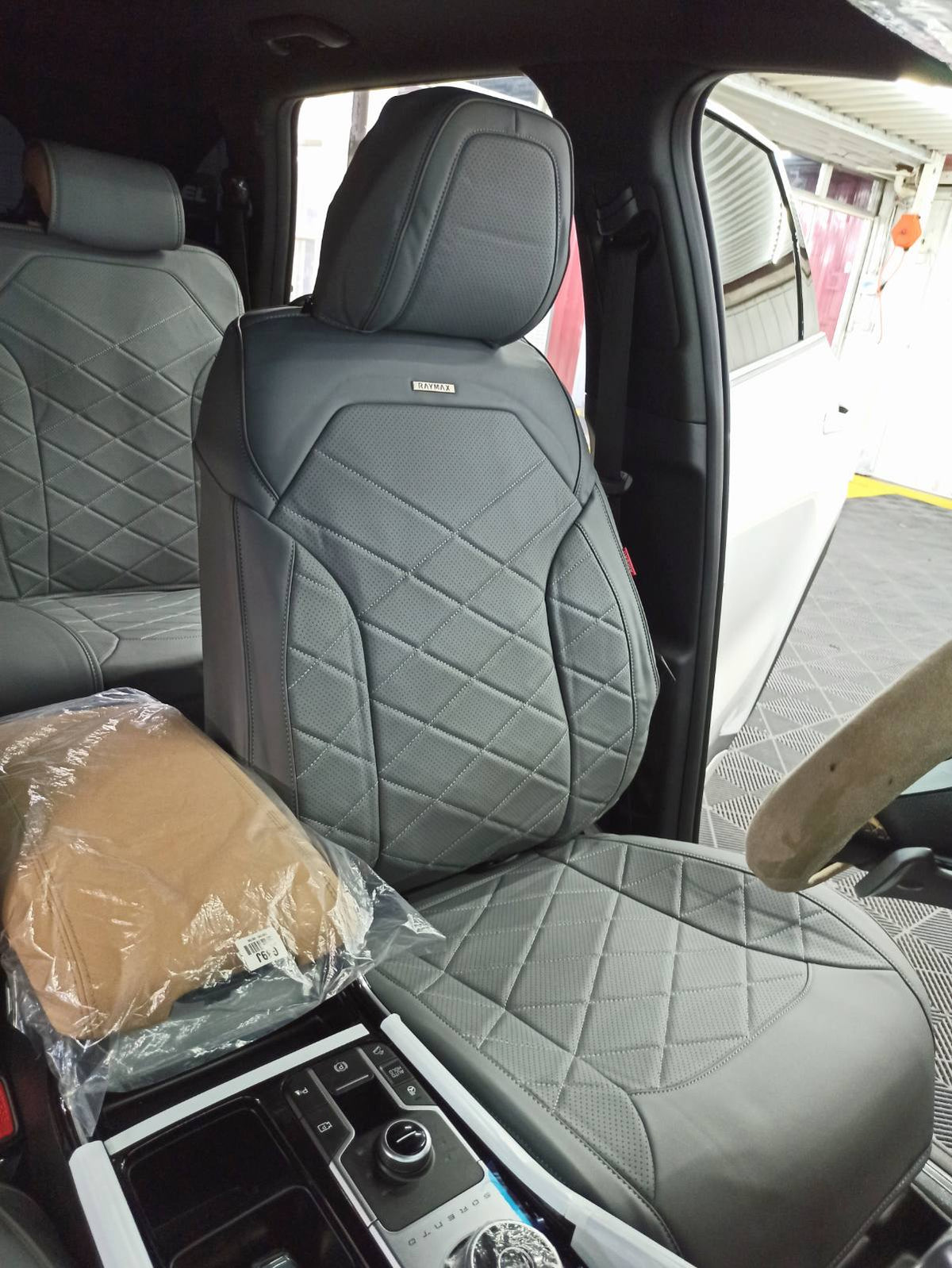 RAYMAX LUXURY SEAT COVER (H-24CX-08) (1) SET (GREY + GREY)