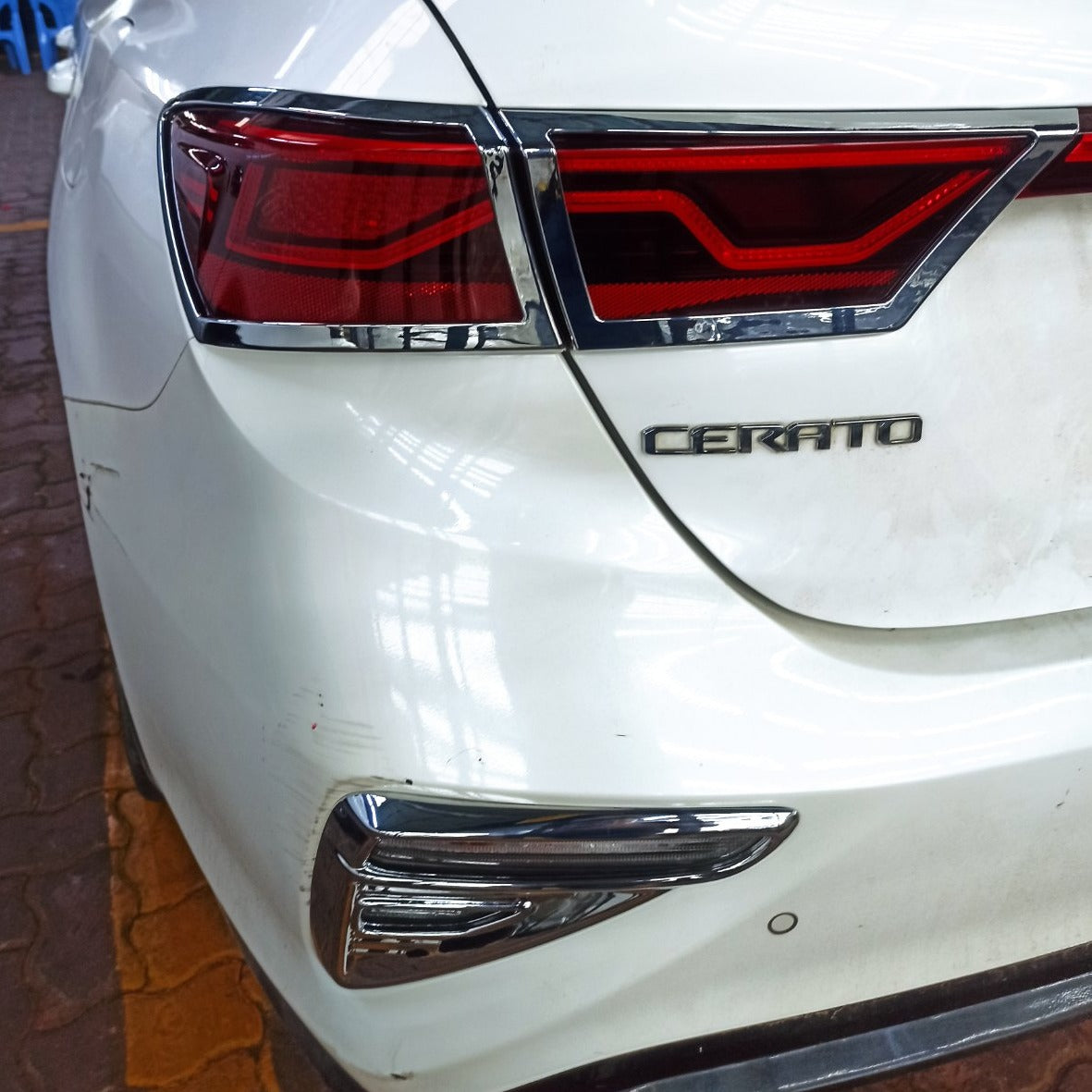 REAR FOG LIGHT COVER TRIM (1)SET=(2PCS) (CHROME) KIA CERATO /FORTE/ K3 4D (19~20)