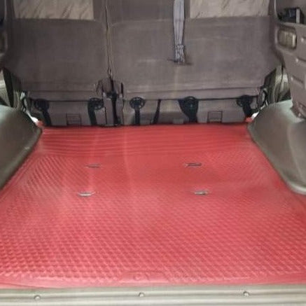 RUBBER UNI TRUNK MAT (HIGH QUALITY) (WINE RED)