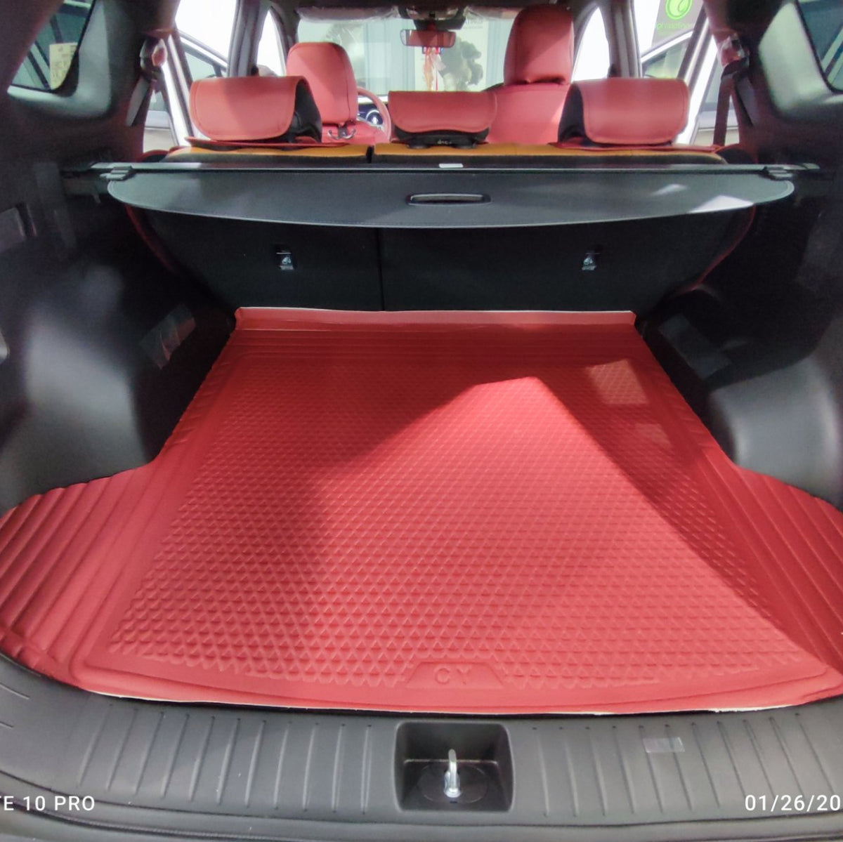 RUBBER UNI TRUNK MAT (HIGH QUALITY) (WINE RED)