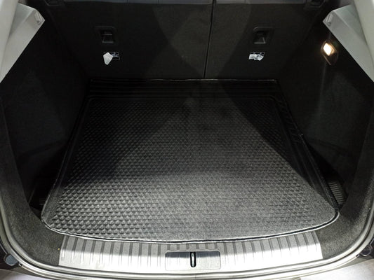 RUBBER TRUNK MAT (HIGH QUALITY) (BLACK) BAIC X7 (20~22)-1