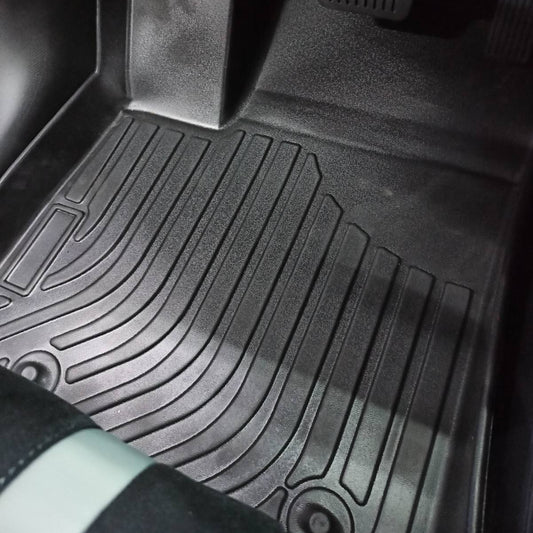 TPE FLOOR MAT (2) ROWS (BLACK) BYD ATTO 3 (21~22) EV-10