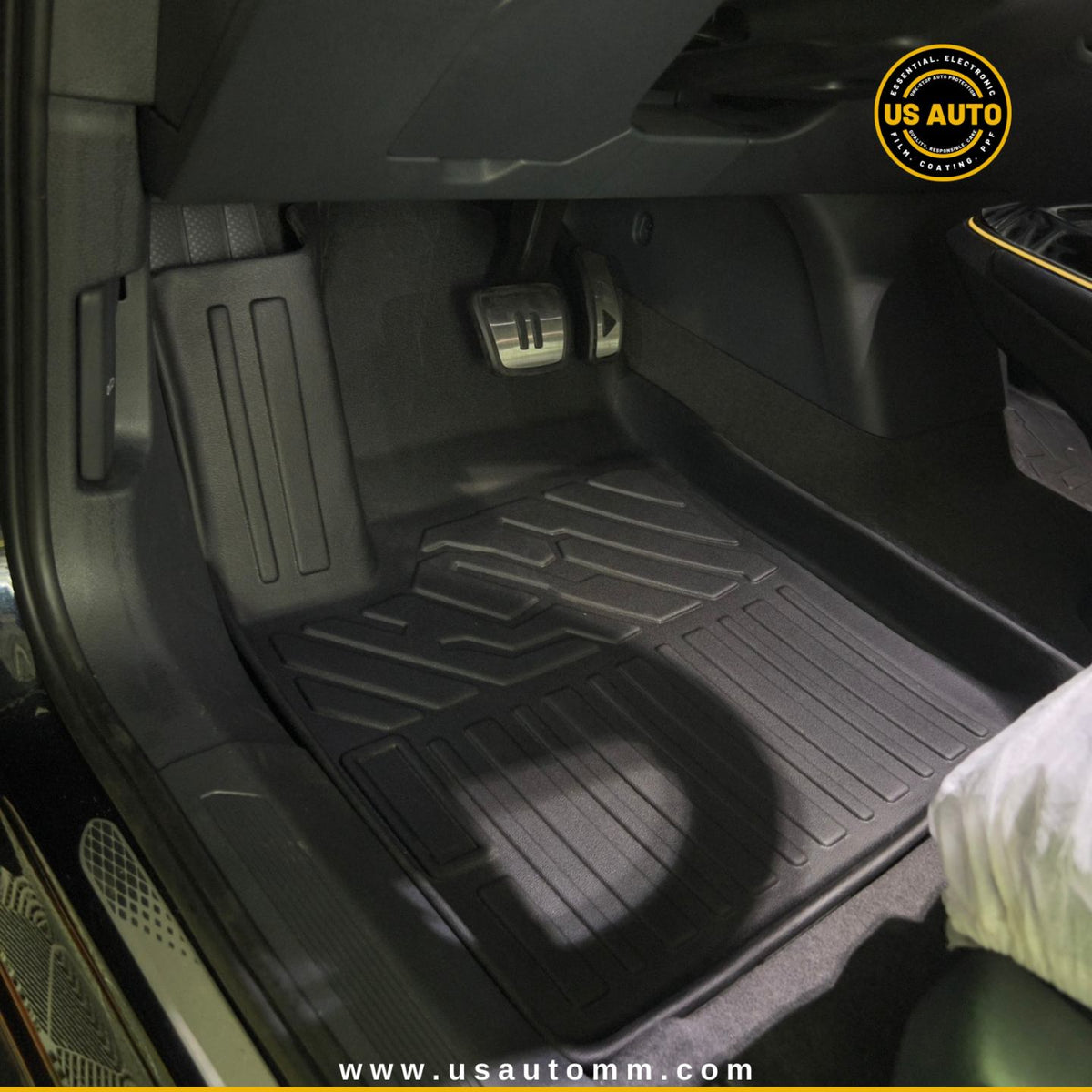 TPE FLOOR MAT (2) ROWS (BLACK) VW ID.4 CROZZ EV