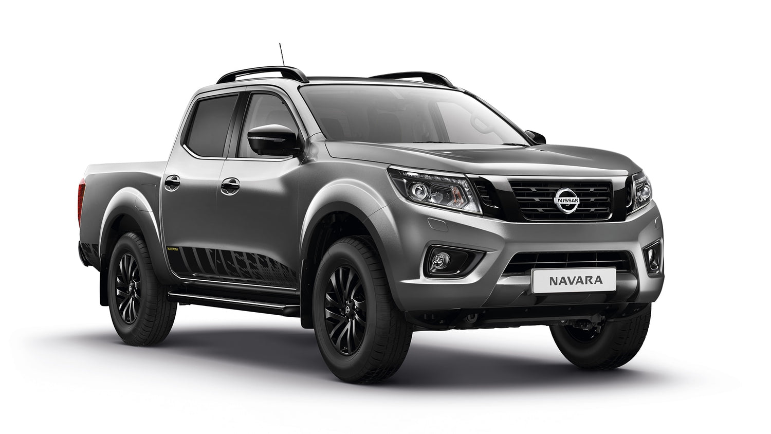 Nissan Navara Plus (19-20)