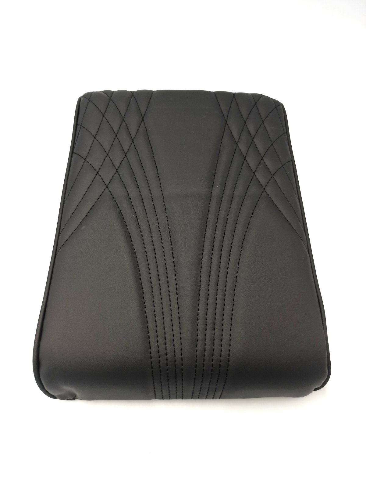 ARMREST_COVER_A_BLACK_1