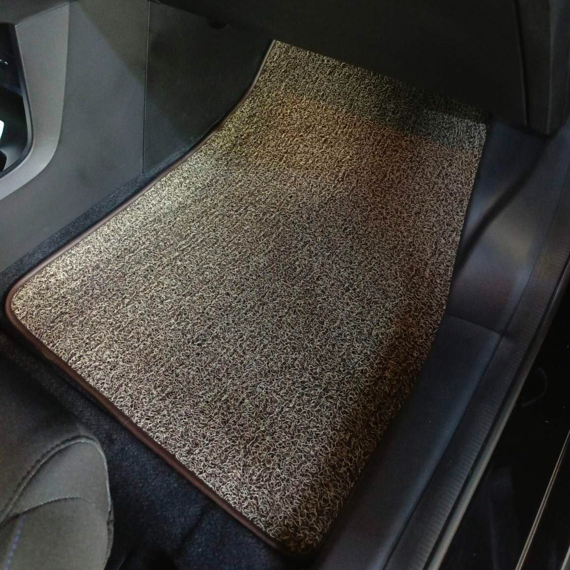 COIL MAT FLOOR MAT (2)ROWS (BEIGE) MG4 (2021) EV