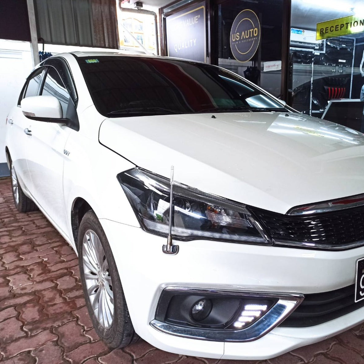 DRL ONE SET SUZUKI CIAZ (2020)