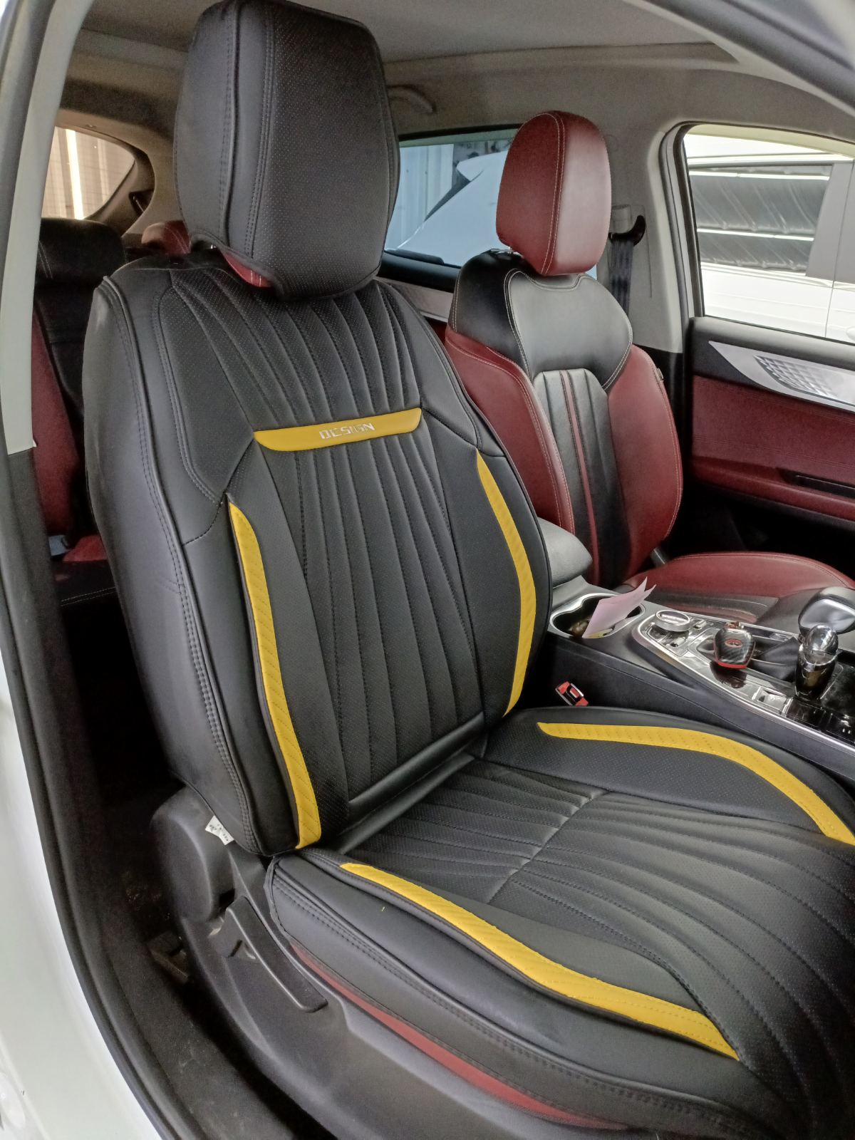 RAYMAX PREMIUM SEAT COVER (JK287) (1) SET (BLACK + YELLOW)