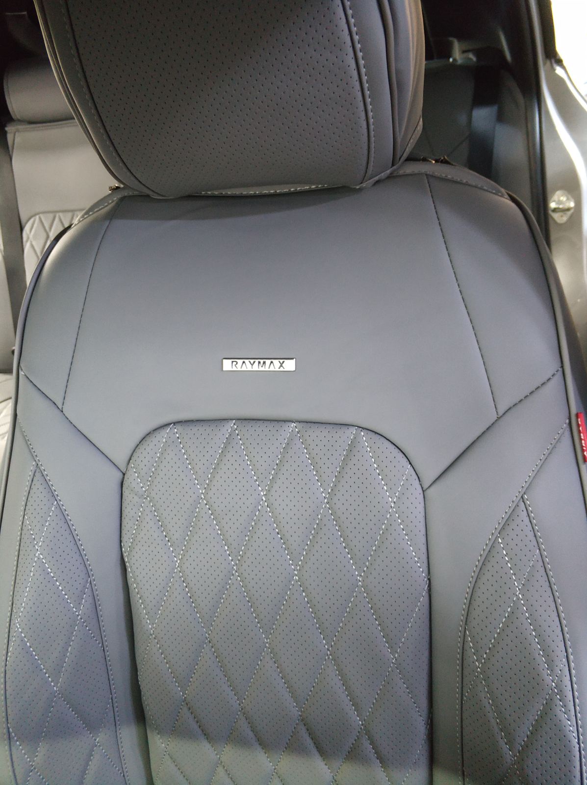 RAYMAX LUXURY SEAT COVER (H-23CX-08) (1) SET (GREY)