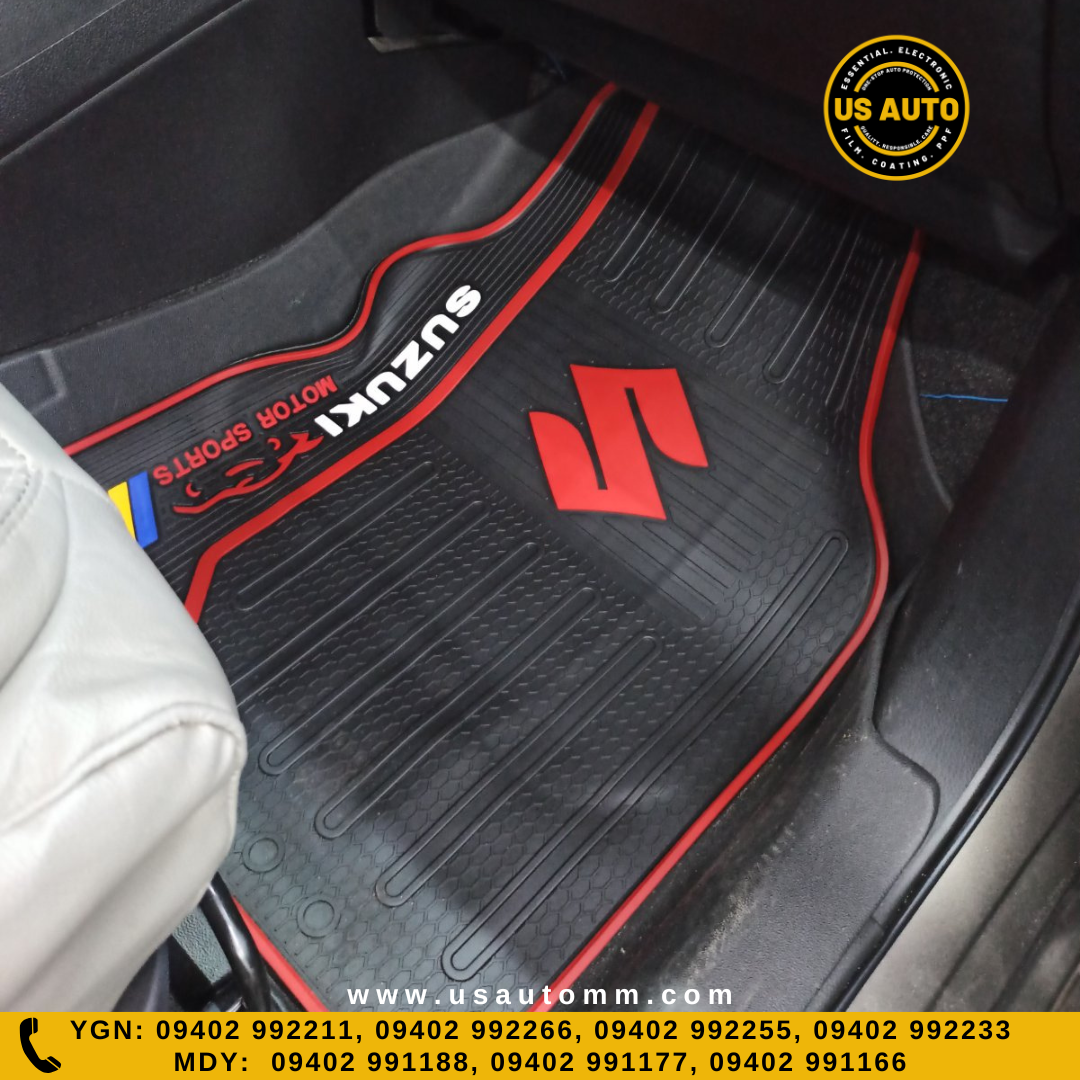 RUBBER LOGO FLOOR MAT (BLACK) SUZUKI UNI