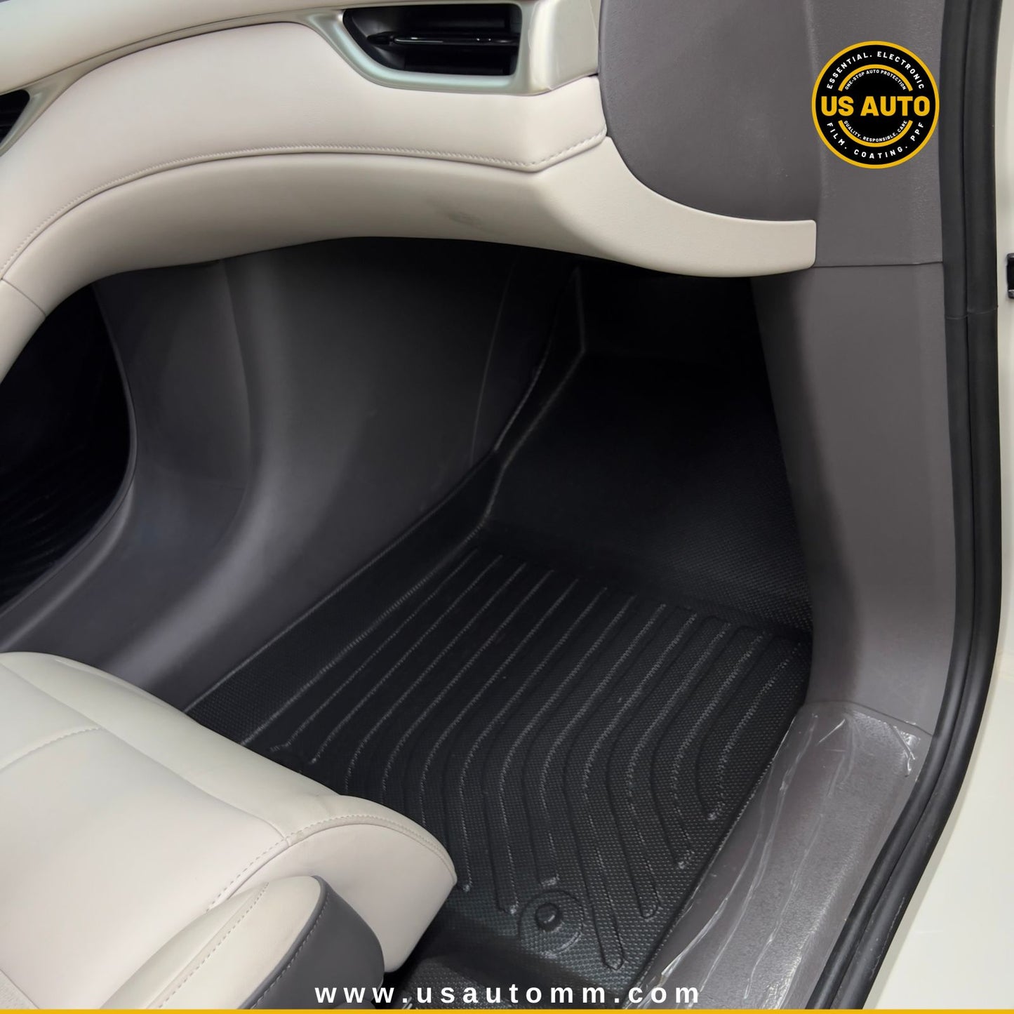 TPE FLOOR MAT (2) ROWS (BLACK) IM LS6 EV